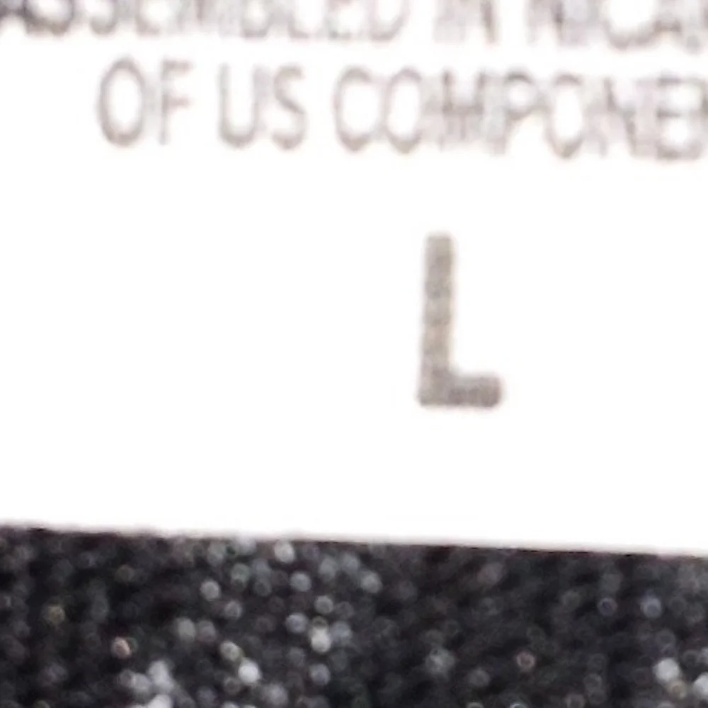 Boys t-shirt with grass size large - Picture 3 of 3